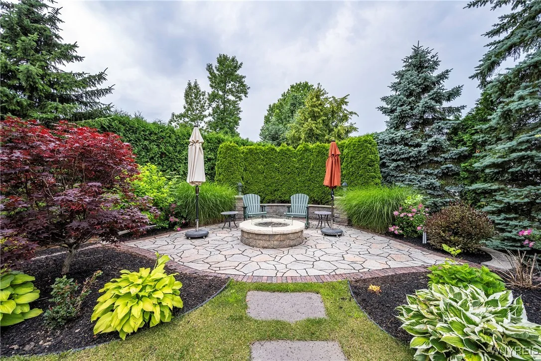 47 Nature Cove Court, Amherst, New York 14221, Amherst, New York 14221, 4 Bedrooms Bedrooms, 14 Rooms Rooms,4 BathroomsBathrooms,Residential,For Sale,47 Nature Cove Court, Amherst, New York 14221,B1623118