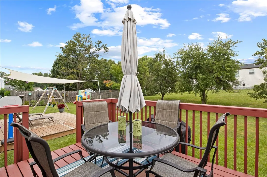 171 Brandy Wine, Henrietta, New York 14623, Henrietta, New York 14623, 3 Bedrooms Bedrooms, 8 Rooms Rooms,1 BathroomBathrooms,Residential,For Sale,171 Brandy Wine, Henrietta, New York 14623,R1622884