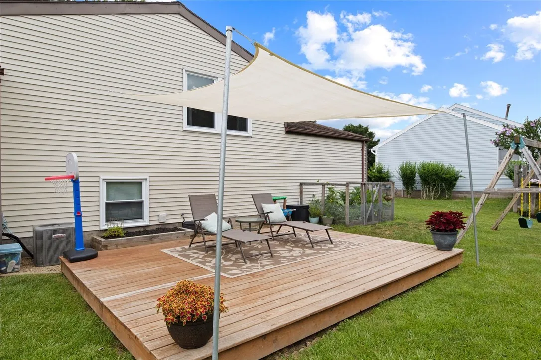 171 Brandy Wine, Henrietta, New York 14623, Henrietta, New York 14623, 3 Bedrooms Bedrooms, 8 Rooms Rooms,1 BathroomBathrooms,Residential,For Sale,171 Brandy Wine, Henrietta, New York 14623,R1622884