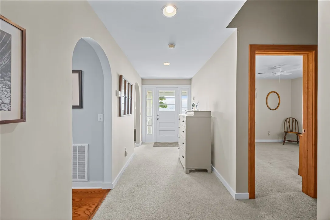 10261 Glen Grove Pt Point, Urbana, New York 14840, Urbana, New York 14840, 2 Bedrooms Bedrooms, 8 Rooms Rooms,3 BathroomsBathrooms,Residential,For Sale,10261 Glen Grove Pt Point, Urbana, New York 14840,R1623034