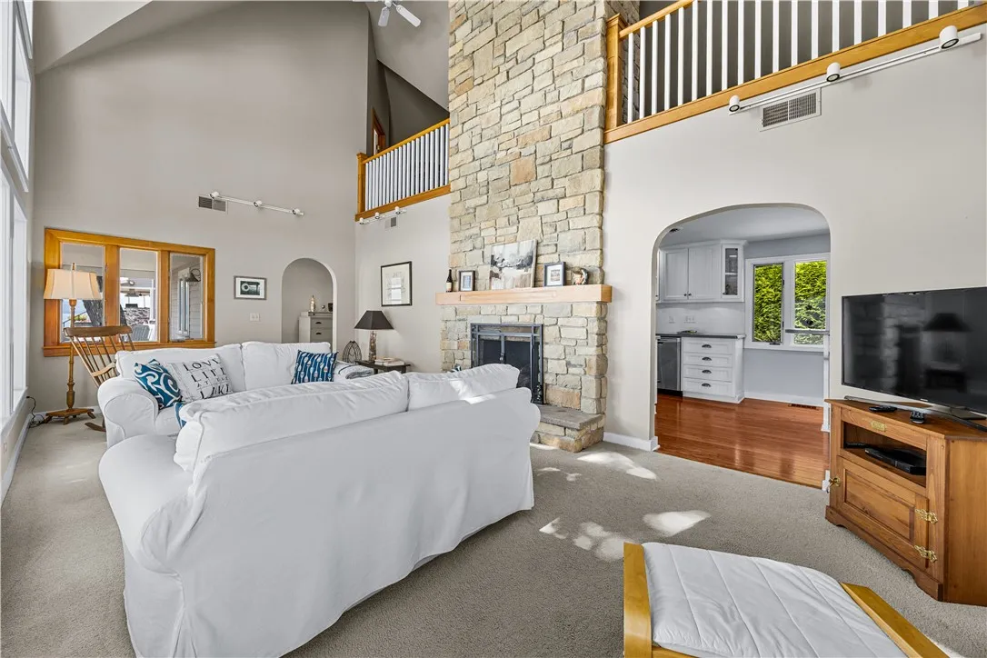 10261 Glen Grove Pt Point, Urbana, New York 14840, Urbana, New York 14840, 2 Bedrooms Bedrooms, 8 Rooms Rooms,3 BathroomsBathrooms,Residential,For Sale,10261 Glen Grove Pt Point, Urbana, New York 14840,R1623034