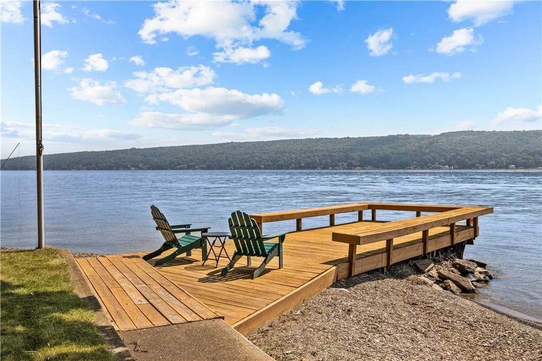 10261 Glen Grove Pt Point, Urbana, New York 14840, Urbana, New York 14840, 2 Bedrooms Bedrooms, 8 Rooms Rooms,3 BathroomsBathrooms,Residential,For Sale,10261 Glen Grove Pt Point, Urbana, New York 14840,R1623034