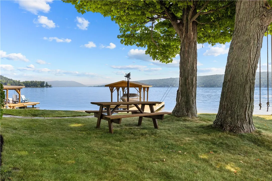 10261 Glen Grove Pt Point, Urbana, New York 14840, Urbana, New York 14840, 2 Bedrooms Bedrooms, 8 Rooms Rooms,3 BathroomsBathrooms,Residential,For Sale,10261 Glen Grove Pt Point, Urbana, New York 14840,R1623034