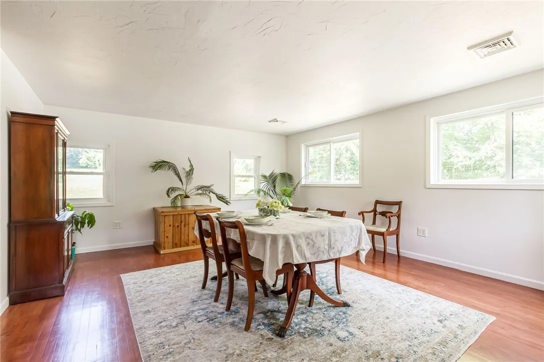 475 Farrell Road Extension, Henrietta, New York 14, Henrietta, New York 14586, 3 Bedrooms Bedrooms, 6 Rooms Rooms,1 BathroomBathrooms,Residential,For Sale,475 Farrell Road Extension, Henrietta, New York 14,R1622597