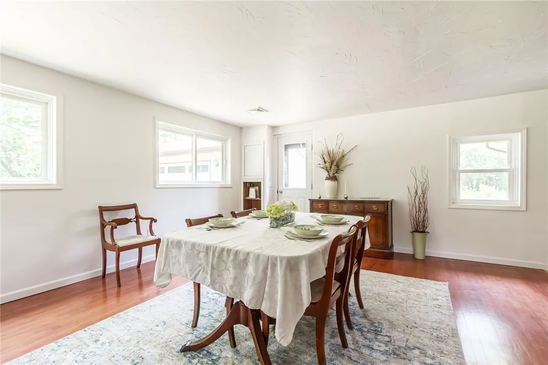 475 Farrell Road Extension, Henrietta, New York 14, Henrietta, New York 14586, 3 Bedrooms Bedrooms, 6 Rooms Rooms,1 BathroomBathrooms,Residential,For Sale,475 Farrell Road Extension, Henrietta, New York 14,R1622597