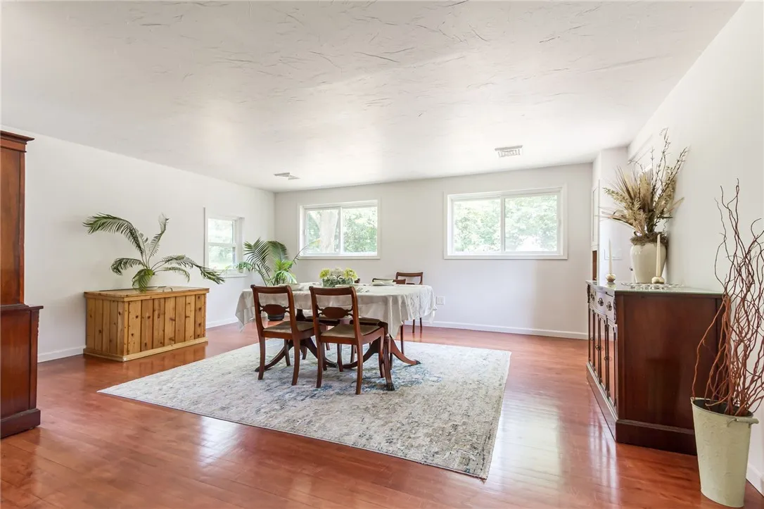 475 Farrell Road Extension, Henrietta, New York 14, Henrietta, New York 14586, 3 Bedrooms Bedrooms, 6 Rooms Rooms,1 BathroomBathrooms,Residential,For Sale,475 Farrell Road Extension, Henrietta, New York 14,R1622597