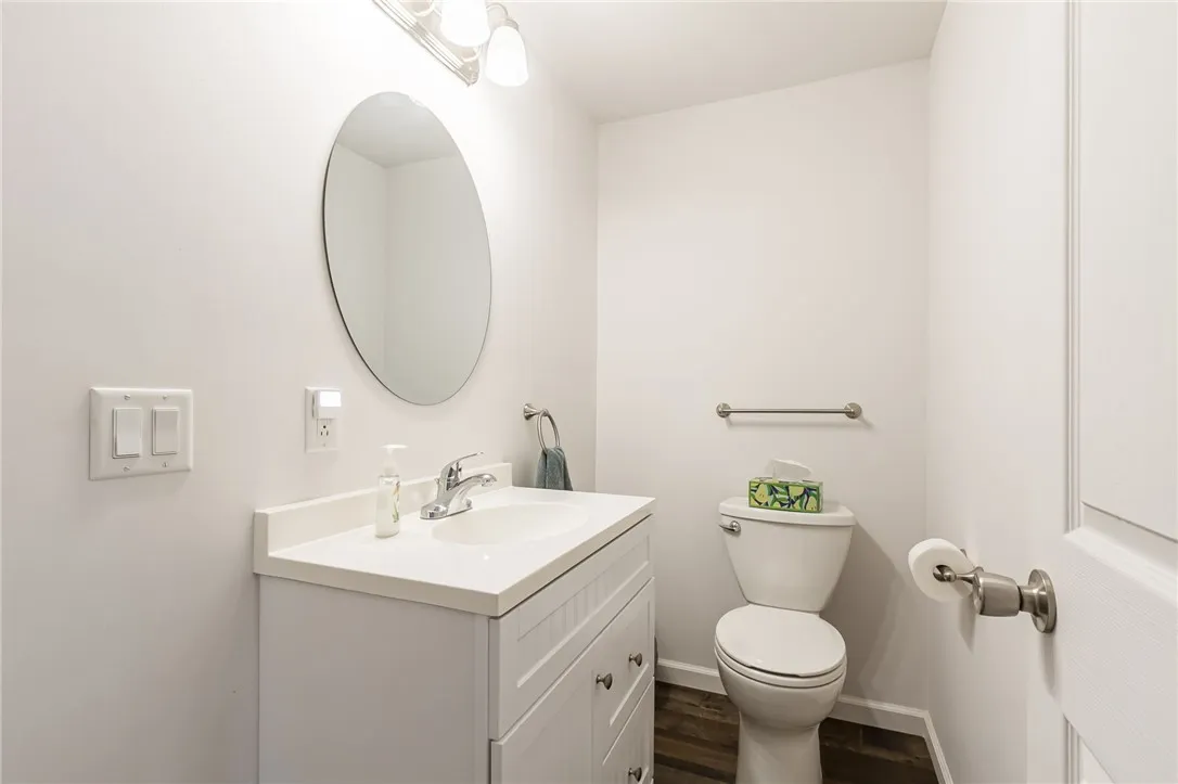 475 Farrell Road Extension, Henrietta, New York 14, Henrietta, New York 14586, 3 Bedrooms Bedrooms, 6 Rooms Rooms,1 BathroomBathrooms,Residential,For Sale,475 Farrell Road Extension, Henrietta, New York 14,R1622597