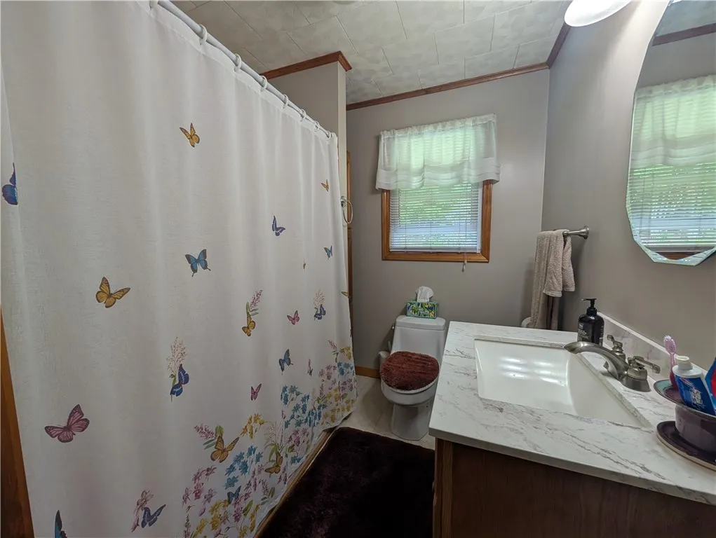 33 Toothman Road, Lafayette, Pennsylvania 16738, Lafayette, Pennsylvania 16738, 4 Bedrooms Bedrooms, 12 Rooms Rooms,2 BathroomsBathrooms,Residential,For Sale,33 Toothman Road, Lafayette, Pennsylvania 16738,R1623138