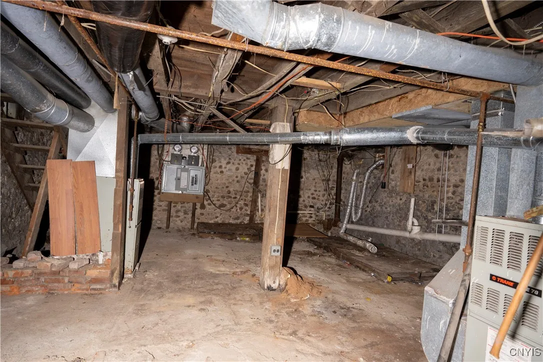 413 West Thomas Street, Rome, New York 13440, Rome, New York 13440, 5 Bedrooms Bedrooms, ,2 BathroomsBathrooms,Residential,For Sale,413 West Thomas Street, Rome, New York 13440,S1622436