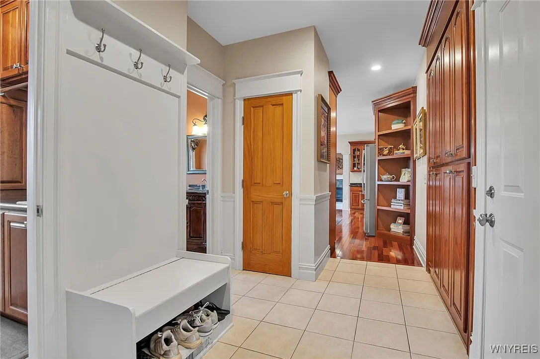 8889 Lake Glen Court, Clarence, New York 14032, Clarence, New York 14032, 4 Bedrooms Bedrooms, 12 Rooms Rooms,4 BathroomsBathrooms,Residential,For Sale,8889 Lake Glen Court, Clarence, New York 14032,B1619665