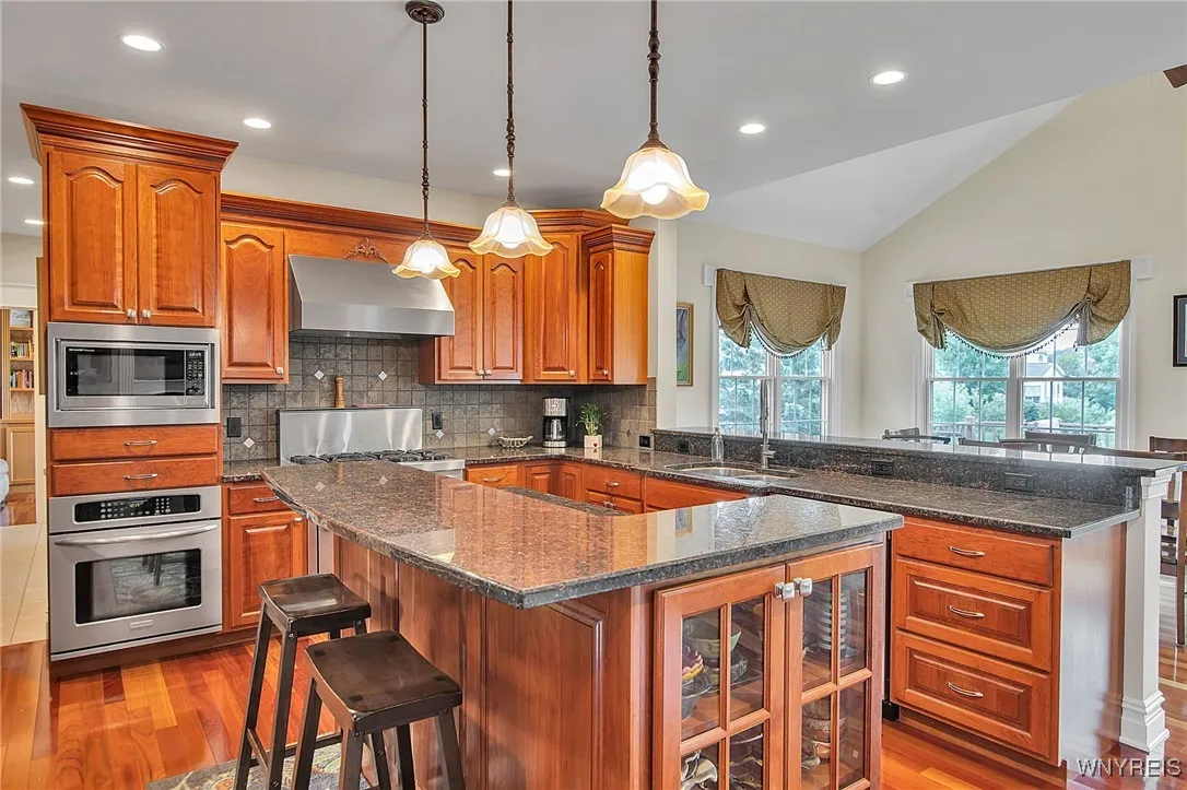 8889 Lake Glen Court, Clarence, New York 14032, Clarence, New York 14032, 4 Bedrooms Bedrooms, 12 Rooms Rooms,4 BathroomsBathrooms,Residential,For Sale,8889 Lake Glen Court, Clarence, New York 14032,B1619665