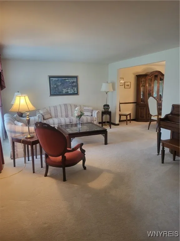 8185 Clarherst Drive, Clarence, New York 14051, Clarence, New York 14051, 3 Bedrooms Bedrooms, 8 Rooms Rooms,1 BathroomBathrooms,Residential,For Sale,8185 Clarherst Drive, Clarence, New York 14051,B1622587