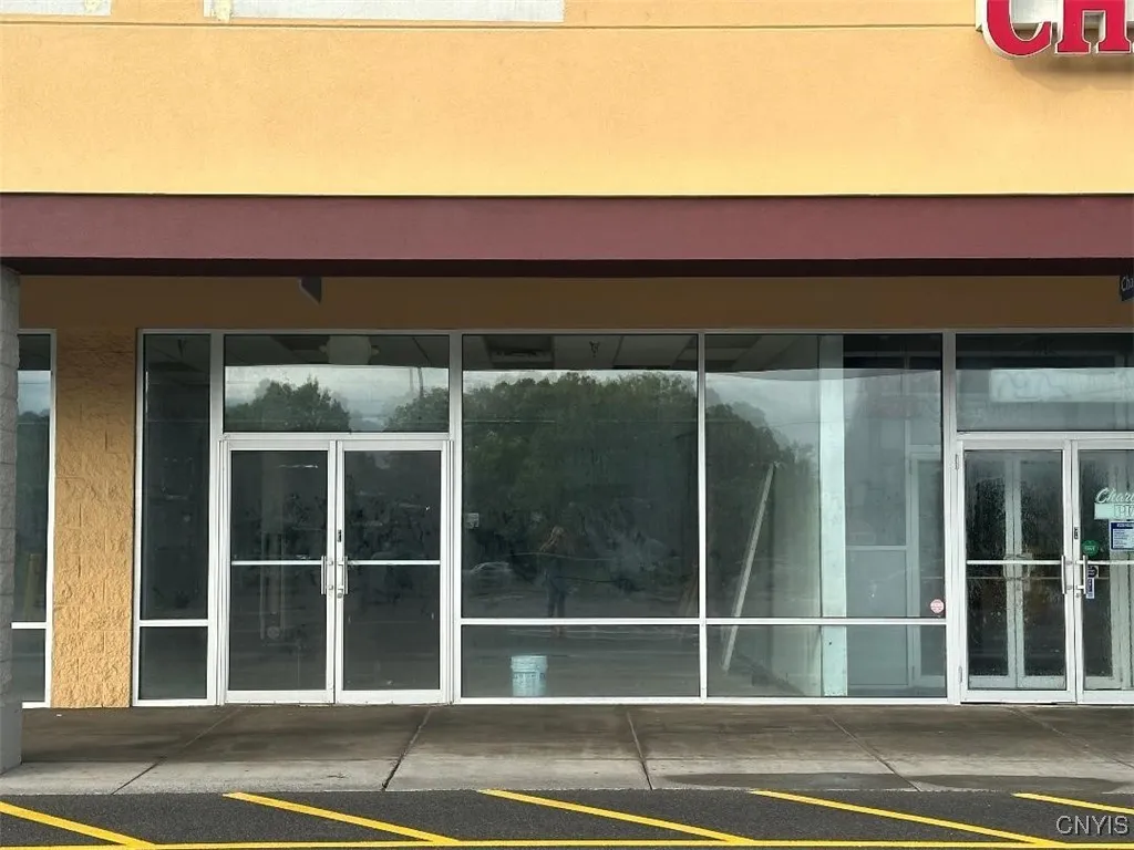 44-54 Kellogg Road, New Hartford, New York 13413, New Hartford, New York 13413, ,Commercial Lease,For Rent,44-54 Kellogg Road, New Hartford, New York 13413,S1622233