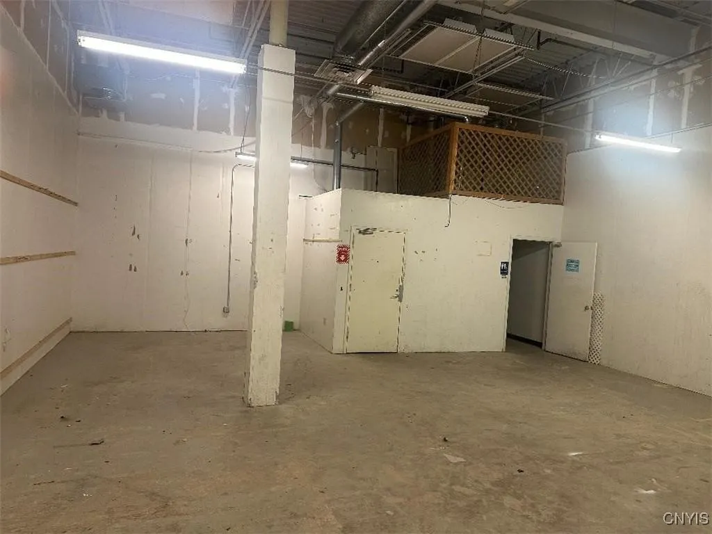 44-54 Kellogg Road, New Hartford, New York 13413, New Hartford, New York 13413, ,Commercial Lease,For Rent,44-54 Kellogg Road, New Hartford, New York 13413,S1622233