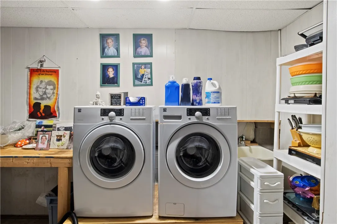 basement laundry room