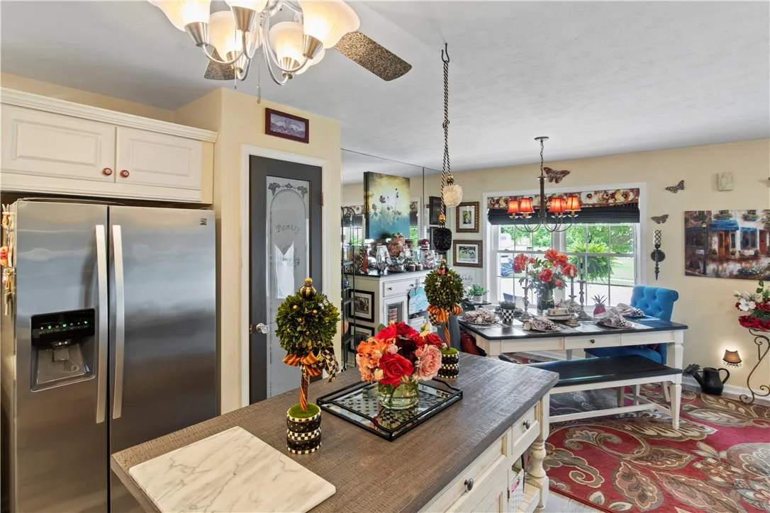 1343 Fieldcrest Lane, Victor, New York 14564, Victor, New York 14564, 4 Bedrooms Bedrooms, 13 Rooms Rooms,2 BathroomsBathrooms,Residential,For Sale,1343 Fieldcrest Lane, Victor, New York 14564,R1622791