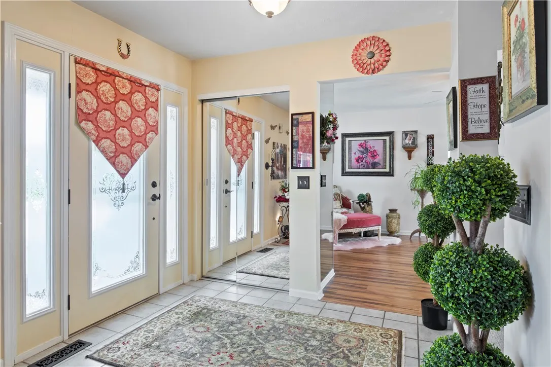 1343 Fieldcrest Lane, Victor, New York 14564, Victor, New York 14564, 4 Bedrooms Bedrooms, 13 Rooms Rooms,2 BathroomsBathrooms,Residential,For Sale,1343 Fieldcrest Lane, Victor, New York 14564,R1622791