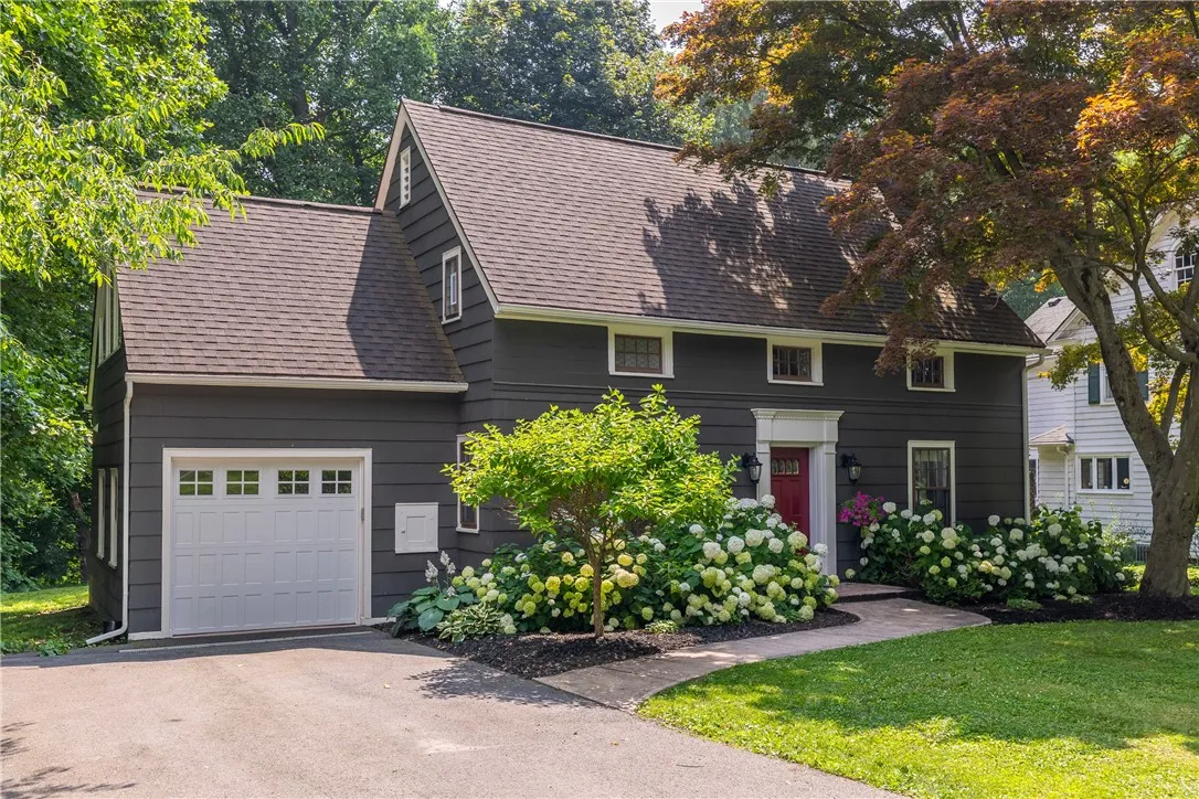 121 Penfield Crescent, Penfield, New York 14625, Penfield, New York 14625, 3 Bedrooms Bedrooms, 7 Rooms Rooms,1 BathroomBathrooms,Residential,For Sale,121 Penfield Crescent, Penfield, New York 14625,R1622867