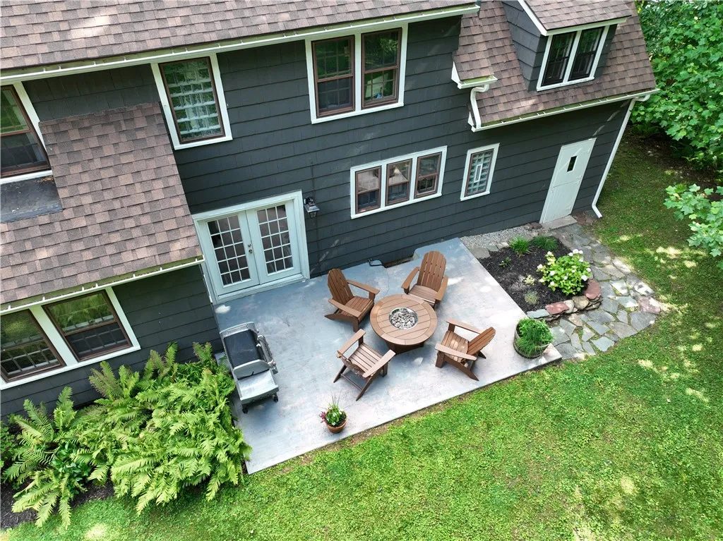 121 Penfield Crescent, Penfield, New York 14625, Penfield, New York 14625, 3 Bedrooms Bedrooms, 7 Rooms Rooms,1 BathroomBathrooms,Residential,For Sale,121 Penfield Crescent, Penfield, New York 14625,R1622867