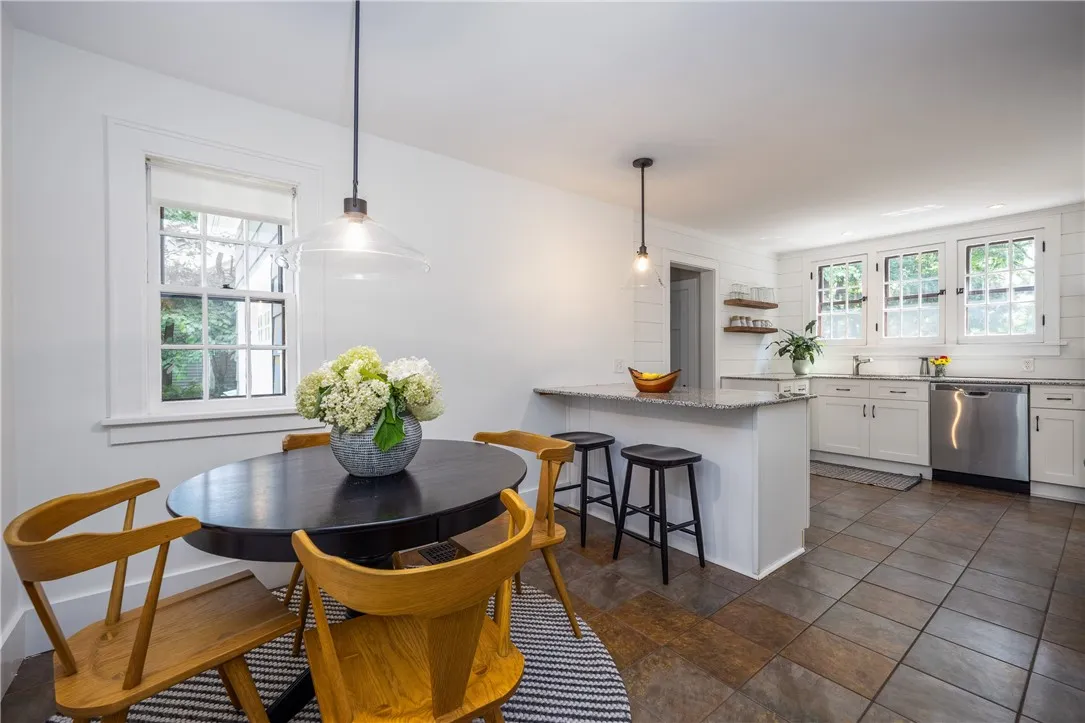 121 Penfield Crescent, Penfield, New York 14625, Penfield, New York 14625, 3 Bedrooms Bedrooms, 7 Rooms Rooms,1 BathroomBathrooms,Residential,For Sale,121 Penfield Crescent, Penfield, New York 14625,R1622867