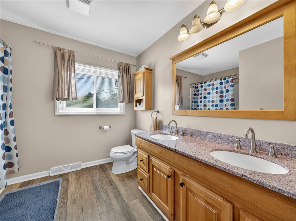 Main Bath