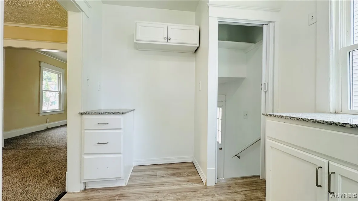 2960 Mckoon Avenue, Niagara Falls, New York 14305, Niagara Falls, New York 14305, 3 Bedrooms Bedrooms, 6 Rooms Rooms,1 BathroomBathrooms,Residential,For Sale,2960 Mckoon Avenue, Niagara Falls, New York 14305,B1623114