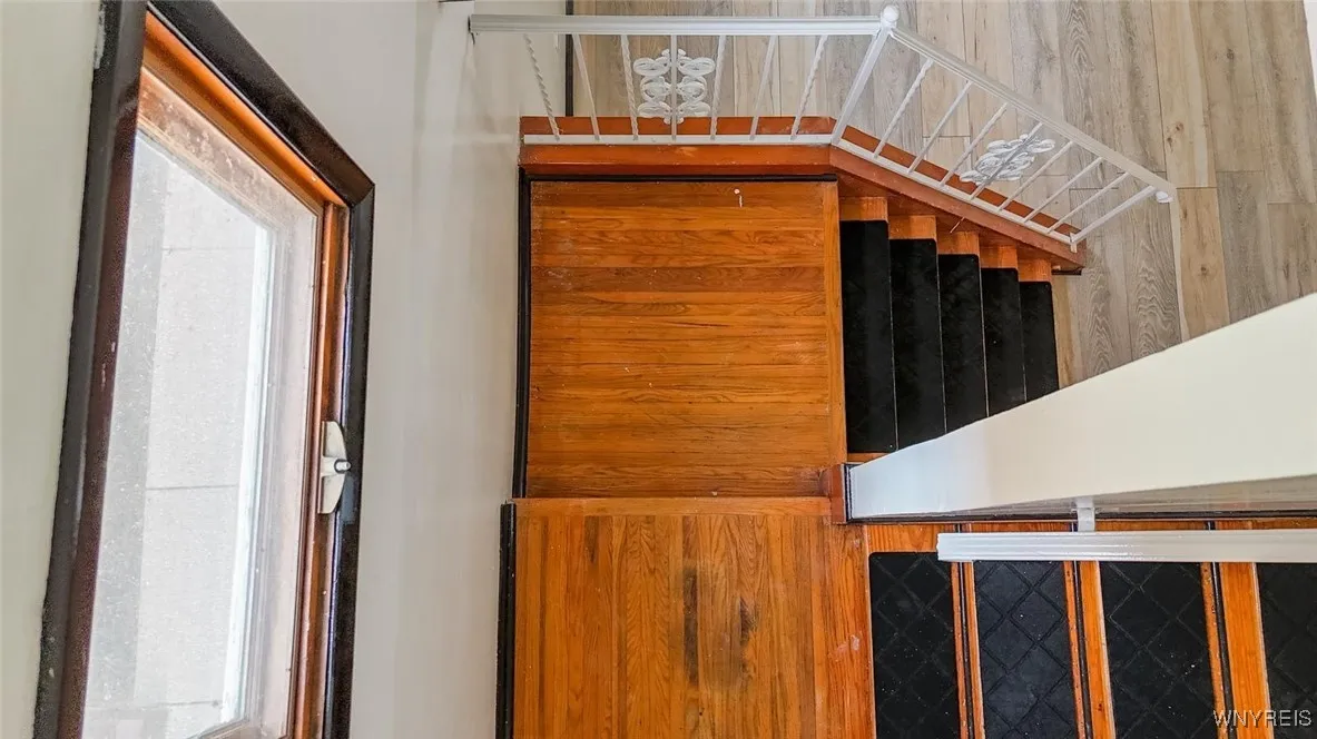 54 Brownell Street, Buffalo, New York 14212, Buffalo, New York 14212, 5 Bedrooms Bedrooms, 9 Rooms Rooms,1 BathroomBathrooms,Residential Lease,For Rent,54 Brownell Street, Buffalo, New York 14212,B1623139