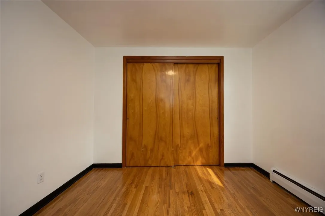 54 Brownell Street, Buffalo, New York 14212, Buffalo, New York 14212, 5 Bedrooms Bedrooms, 9 Rooms Rooms,1 BathroomBathrooms,Residential Lease,For Rent,54 Brownell Street, Buffalo, New York 14212,B1623139