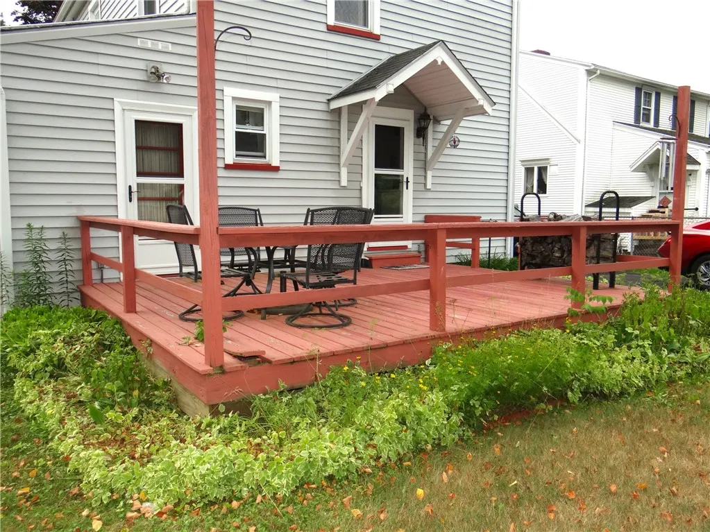 1418 West Water Street, Elmira, New York 14905, Elmira, New York 14905, 3 Bedrooms Bedrooms, 7 Rooms Rooms,1 BathroomBathrooms,Residential,For Sale,1418 West Water Street, Elmira, New York 14905,R1623087
