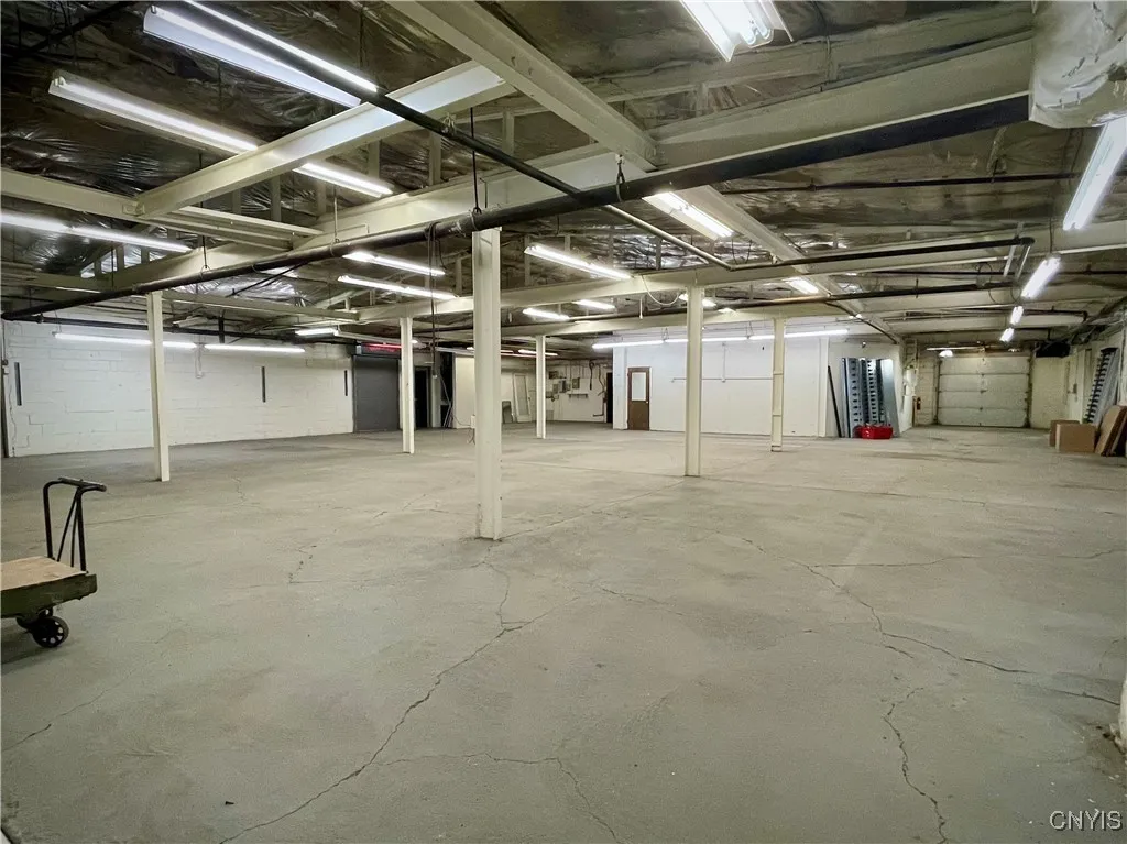 21 Squires Street, Cortland, New York 13045, Cortland, New York 13045, ,Commercial Lease,For Rent,21 Squires Street, Cortland, New York 13045,S1623178