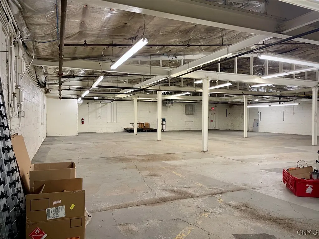 21 Squires Street, Cortland, New York 13045, Cortland, New York 13045, ,Commercial Lease,For Rent,21 Squires Street, Cortland, New York 13045,S1623178
