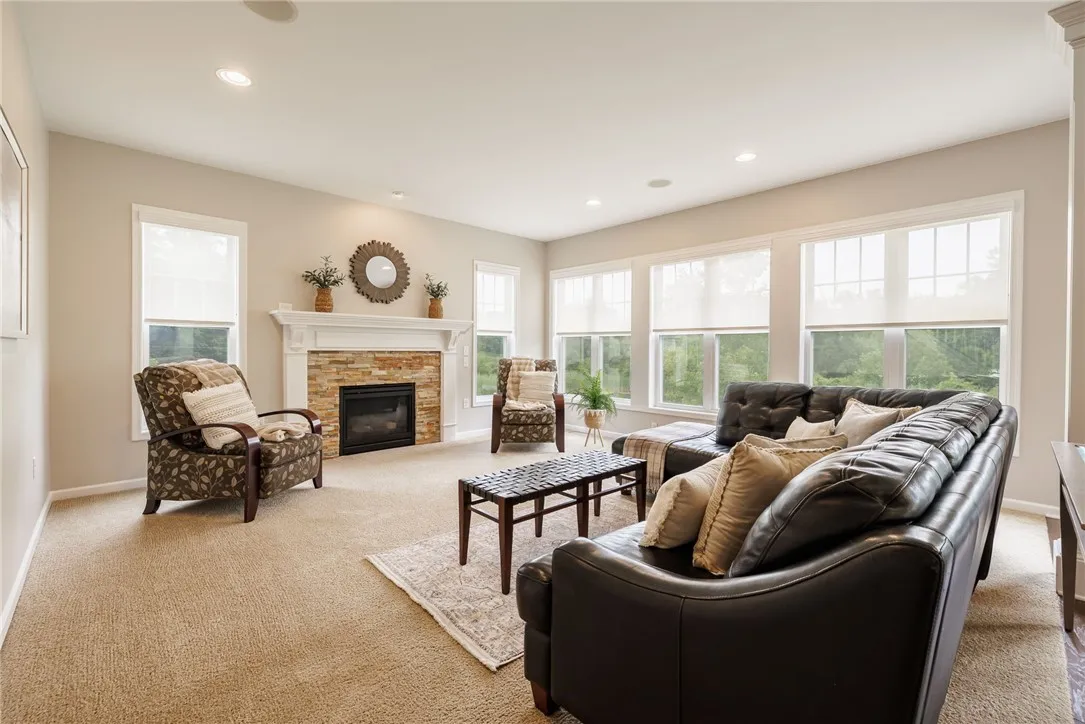 31 Rothbury Circle, Victor, New York 14564, Victor, New York 14564, 5 Bedrooms Bedrooms, 11 Rooms Rooms,4 BathroomsBathrooms,Residential,For Sale,31 Rothbury Circle, Victor, New York 14564,R1622806