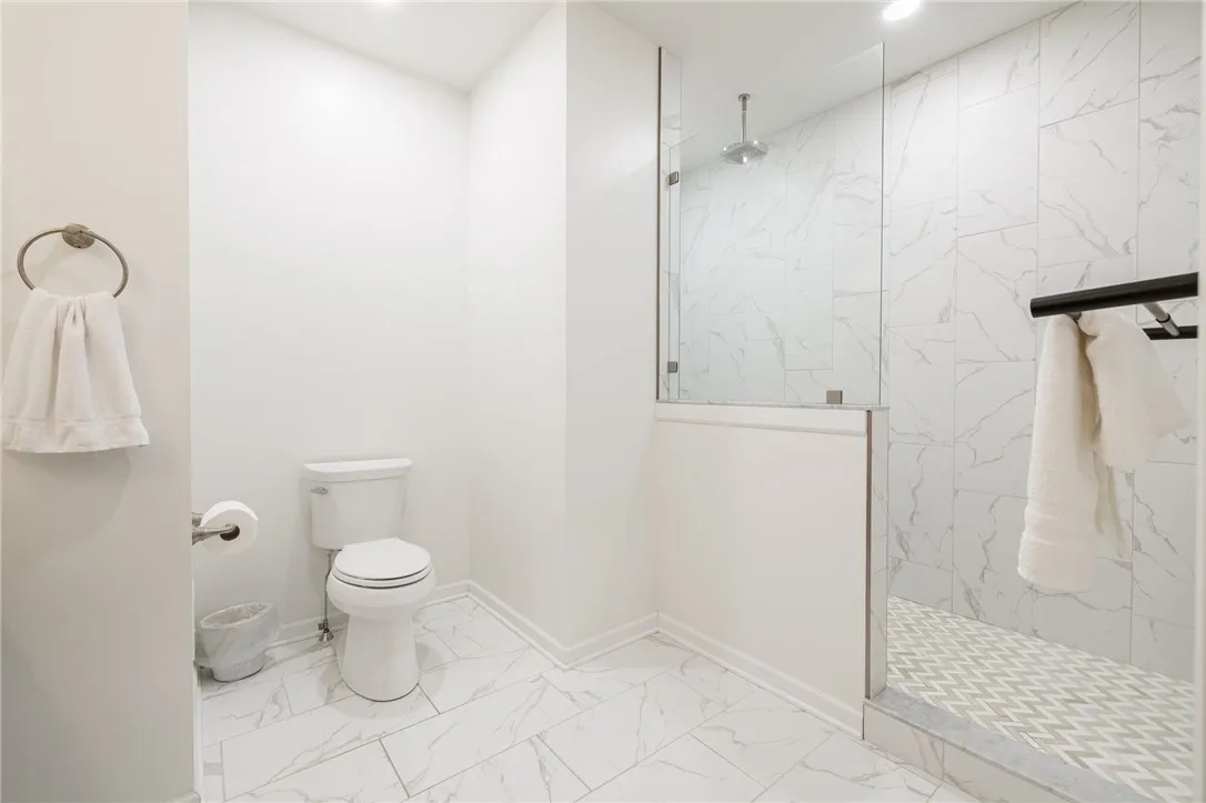 1085 Chapelhill Drive, Victor, New York 14564, Victor, New York 14564, 3 Bedrooms Bedrooms, 6 Rooms Rooms,3 BathroomsBathrooms,Residential,For Sale,1085 Chapelhill Drive, Victor, New York 14564,R1622749