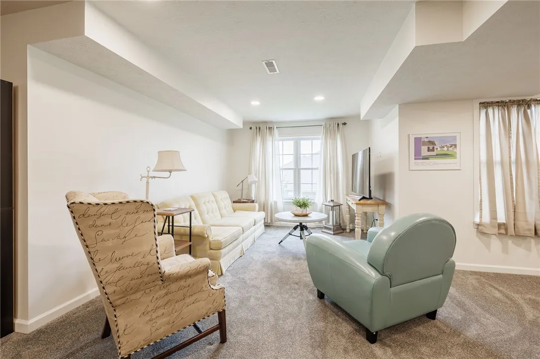 1085 Chapelhill Drive, Victor, New York 14564, Victor, New York 14564, 3 Bedrooms Bedrooms, 6 Rooms Rooms,3 BathroomsBathrooms,Residential,For Sale,1085 Chapelhill Drive, Victor, New York 14564,R1622749