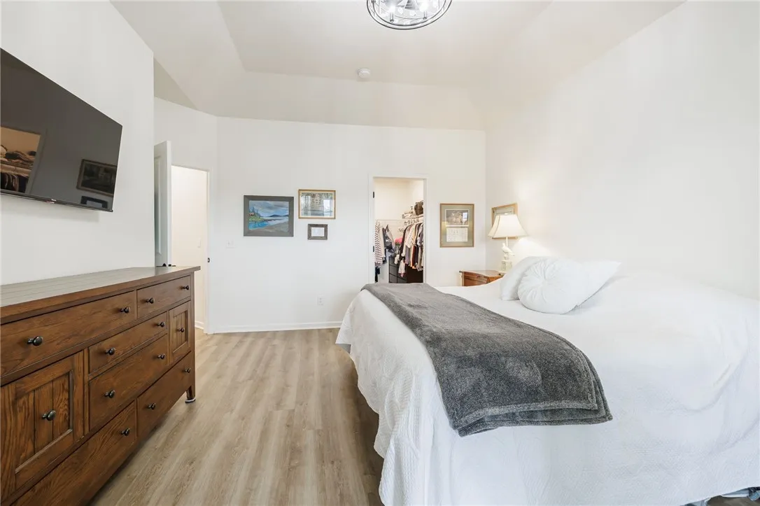 1085 Chapelhill Drive, Victor, New York 14564, Victor, New York 14564, 3 Bedrooms Bedrooms, 6 Rooms Rooms,3 BathroomsBathrooms,Residential,For Sale,1085 Chapelhill Drive, Victor, New York 14564,R1622749