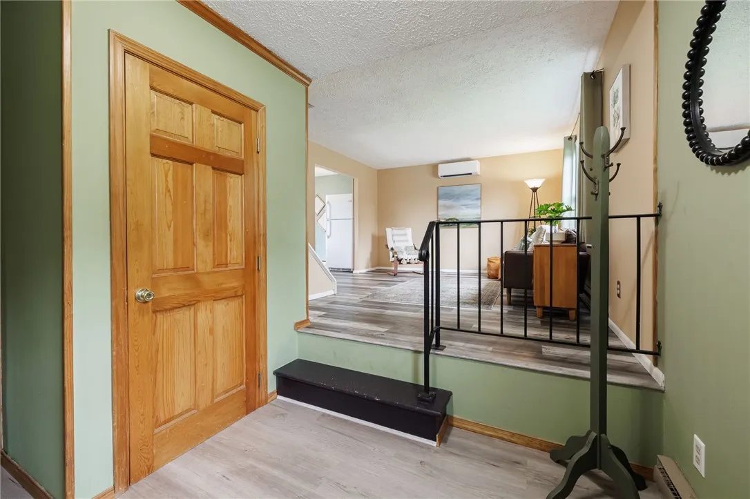 1600 Flaxen Drive, Farmington, New York 14425, Farmington, New York 14425, 3 Bedrooms Bedrooms, 5 Rooms Rooms,1 BathroomBathrooms,Residential,For Sale,1600 Flaxen Drive, Farmington, New York 14425,R1622286