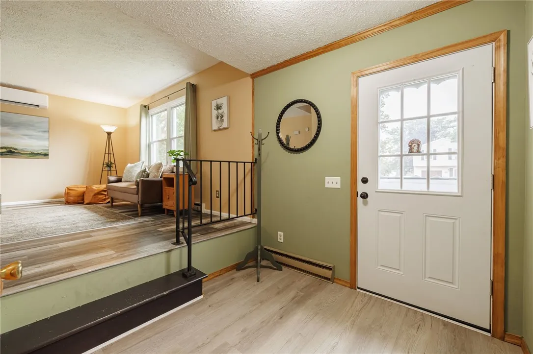 1600 Flaxen Drive, Farmington, New York 14425, Farmington, New York 14425, 3 Bedrooms Bedrooms, 5 Rooms Rooms,1 BathroomBathrooms,Residential,For Sale,1600 Flaxen Drive, Farmington, New York 14425,R1622286