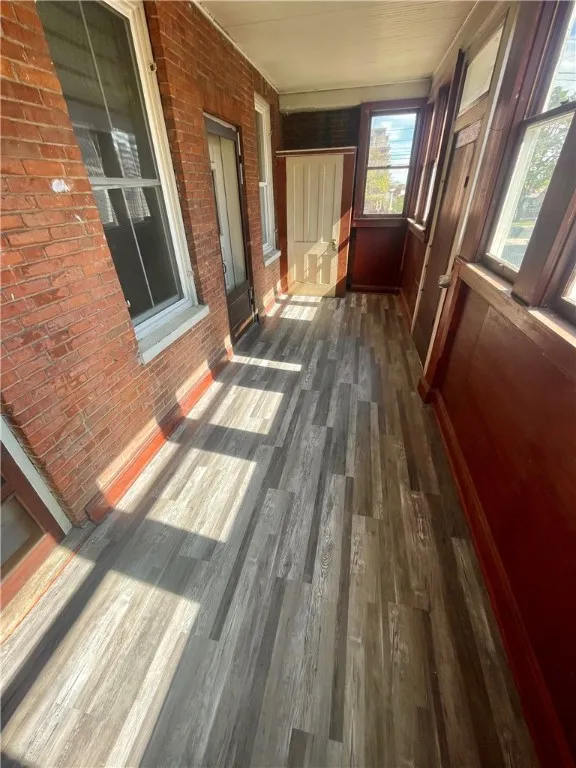 52 Genesee St Street, Geneva City, New York 14456, Geneva City, New York 14456, 2 Bedrooms Bedrooms, 5 Rooms Rooms,1 BathroomBathrooms,Residential Lease,For Rent,52 Genesee St Street, Geneva City, New York 14456,R1622580