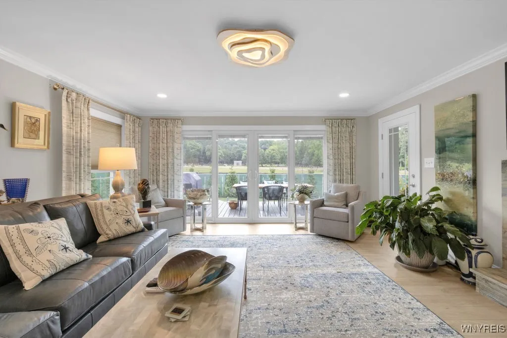 73 Woodview Drive, Orchard Park, New York 14127, Orchard Park, New York 14127, 3 Bedrooms Bedrooms, 10 Rooms Rooms,3 BathroomsBathrooms,Residential,For Sale,73 Woodview Drive, Orchard Park, New York 14127,B1622982