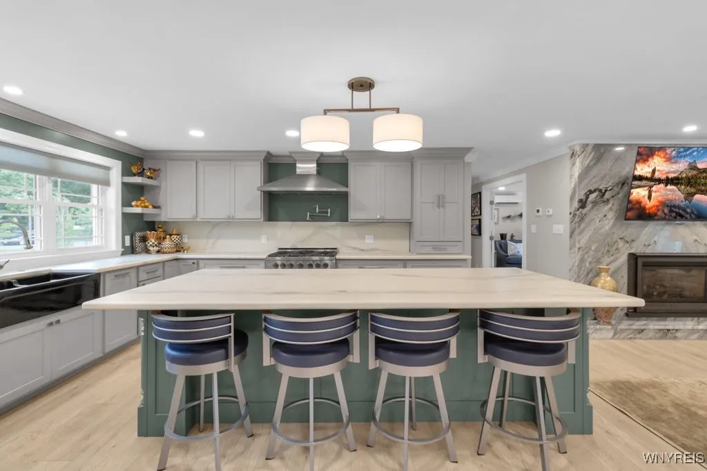 73 Woodview Drive, Orchard Park, New York 14127, Orchard Park, New York 14127, 3 Bedrooms Bedrooms, 10 Rooms Rooms,3 BathroomsBathrooms,Residential,For Sale,73 Woodview Drive, Orchard Park, New York 14127,B1622982