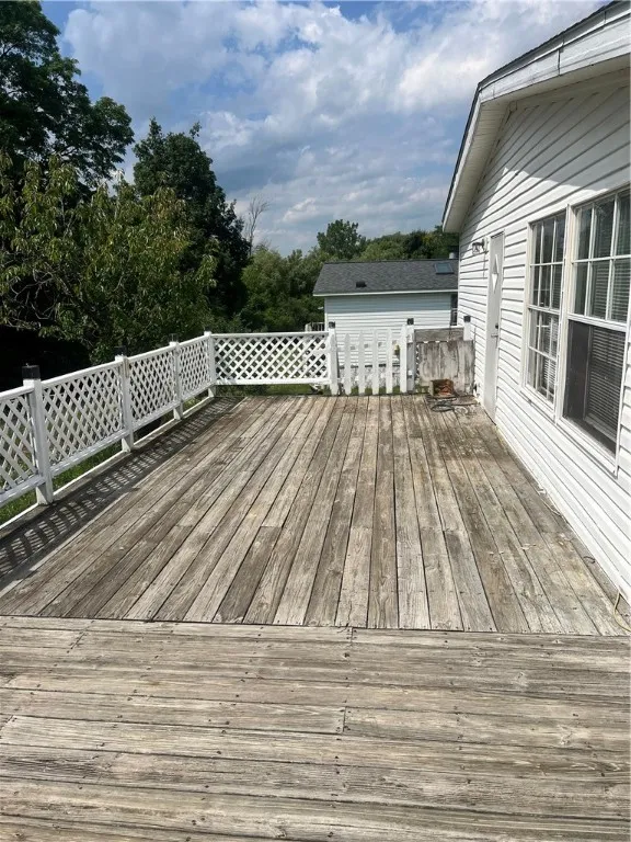 237 Crabapple, Hopewell, New York 14424, Hopewell, New York 14424, 3 Bedrooms Bedrooms, 6 Rooms Rooms,2 BathroomsBathrooms,Residential,Closed,237 Crabapple, Hopewell, New York 14424,0,R1623025