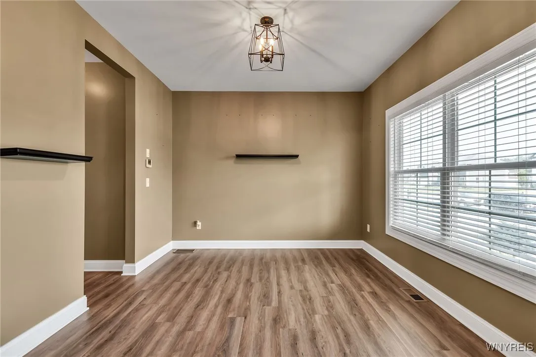 10 Wentworth Drive, Orchard Park, New York 14127, Orchard Park, New York 14127, 5 Bedrooms Bedrooms, 12 Rooms Rooms,2 BathroomsBathrooms,Residential,For Sale,10 Wentworth Drive, Orchard Park, New York 14127,B1623149