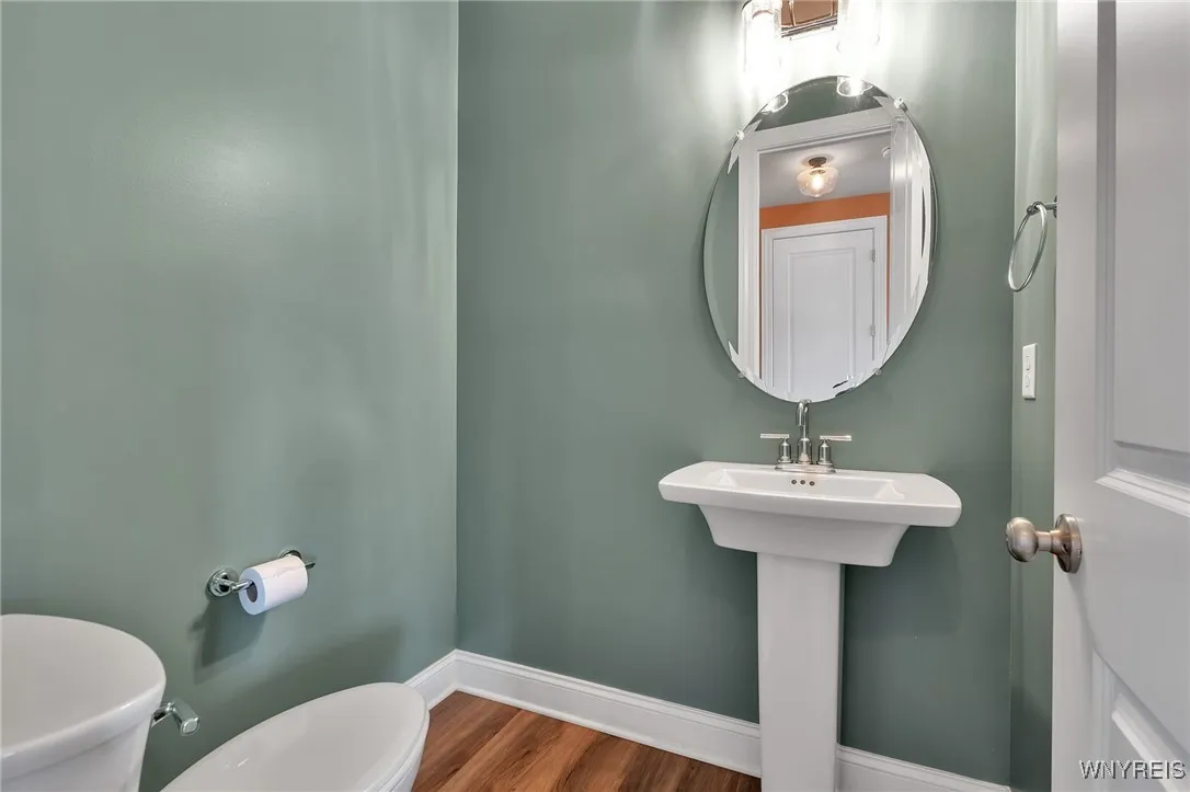 10 Wentworth Drive, Orchard Park, New York 14127, Orchard Park, New York 14127, 5 Bedrooms Bedrooms, 12 Rooms Rooms,2 BathroomsBathrooms,Residential,For Sale,10 Wentworth Drive, Orchard Park, New York 14127,B1623149