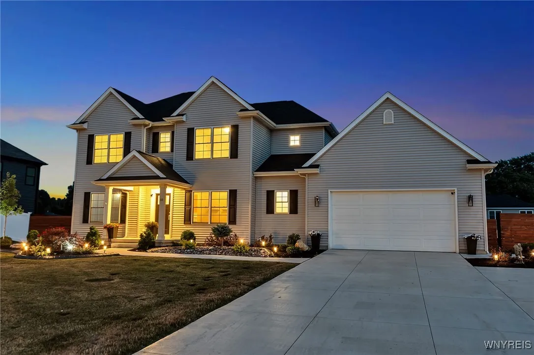 10 Wentworth Drive, Orchard Park, New York 14127, Orchard Park, New York 14127, 5 Bedrooms Bedrooms, 12 Rooms Rooms,2 BathroomsBathrooms,Residential,For Sale,10 Wentworth Drive, Orchard Park, New York 14127,B1623149