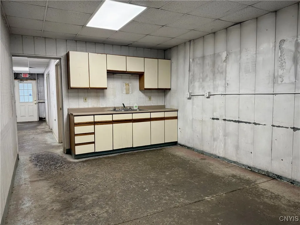 21 Squires Street, Cortland, New York 13045, Cortland, New York 13045, ,Commercial Lease,For Rent,21 Squires Street, Cortland, New York 13045,S1623195