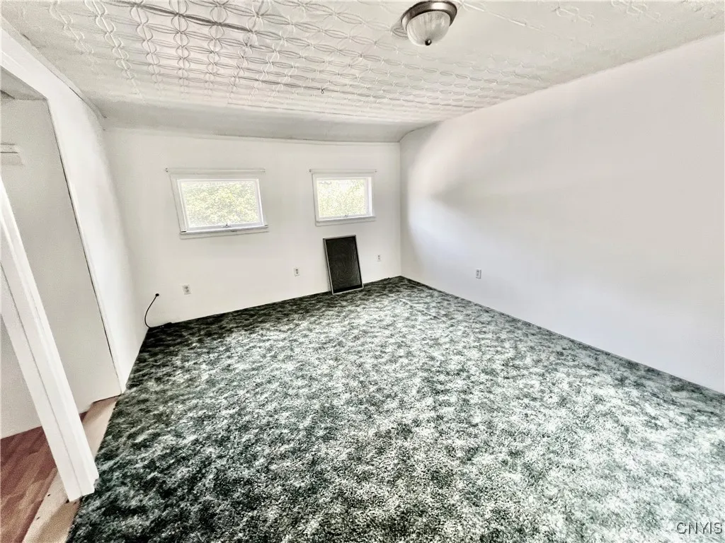 26 Varick Street, Oswego, New York 13126, Oswego, New York 13126, 4 Bedrooms Bedrooms, 11 Rooms Rooms,2 BathroomsBathrooms,Residential,Closed,26 Varick Street, Oswego, New York 13126,0,S1623192