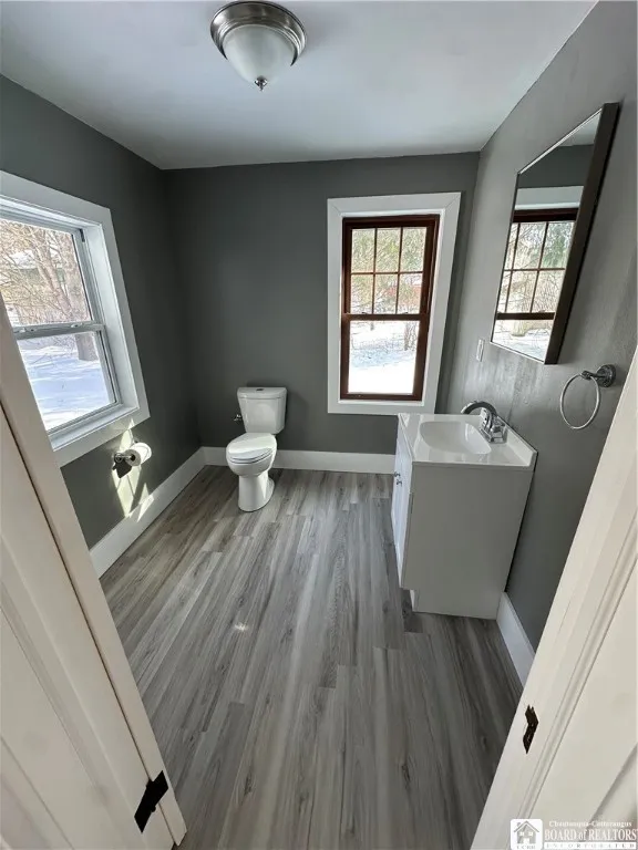 11973 Chestnut Street, Perrysburg, New York 14129, Perrysburg, New York 14129, 3 Bedrooms Bedrooms, 9 Rooms Rooms,1 BathroomBathrooms,Residential,Closed,11973 Chestnut Street, Perrysburg, New York 14129,0,R1623103