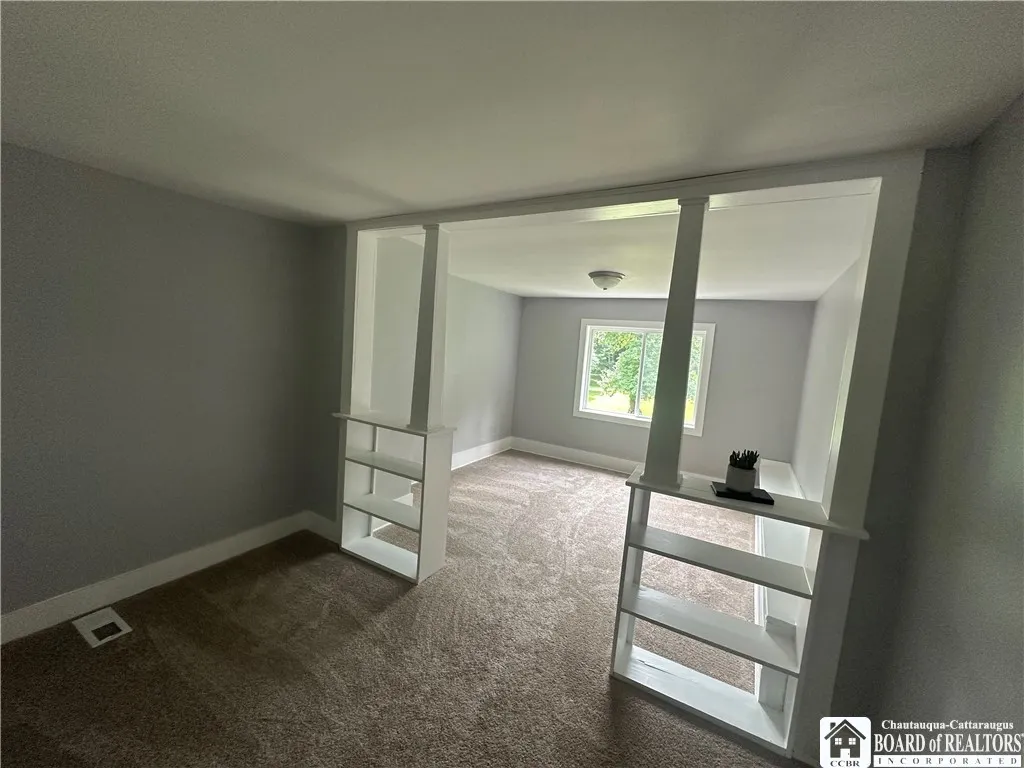 11973 Chestnut Street, Perrysburg, New York 14129, Perrysburg, New York 14129, 3 Bedrooms Bedrooms, 9 Rooms Rooms,1 BathroomBathrooms,Residential,Closed,11973 Chestnut Street, Perrysburg, New York 14129,0,R1623103