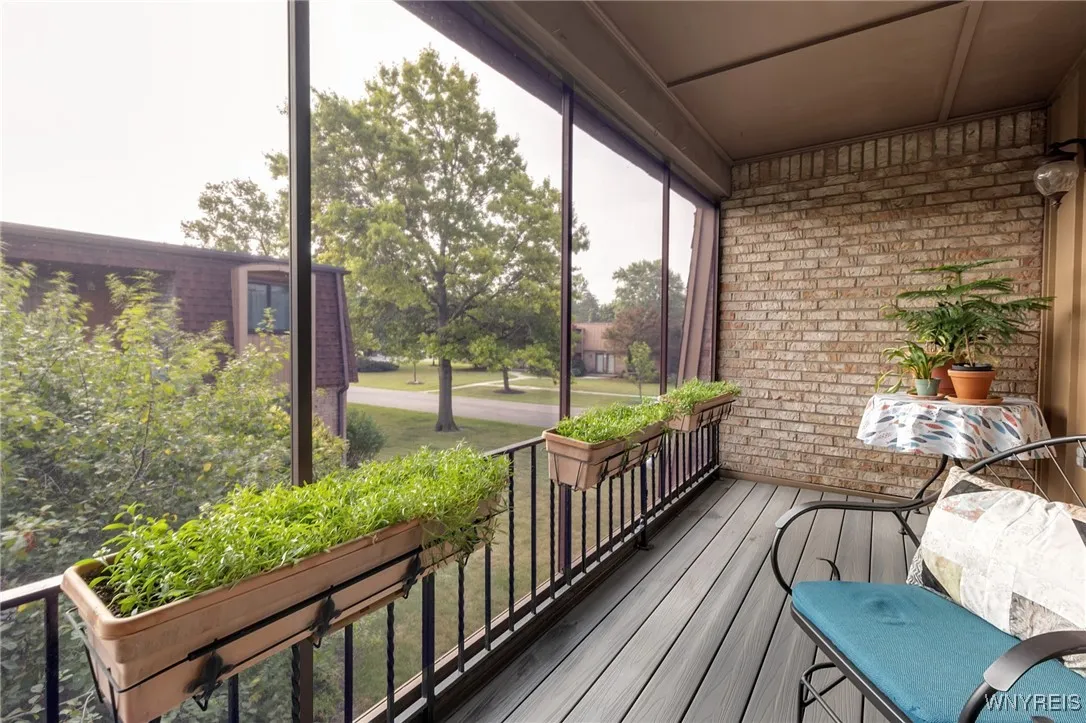 80 Groton Drive 4, Amherst, New York 14228, Amherst, New York 14228, 2 Bedrooms Bedrooms, 5 Rooms Rooms,1 BathroomBathrooms,Residential,For Sale,80 Groton Drive 4, Amherst, New York 14228,B1622595