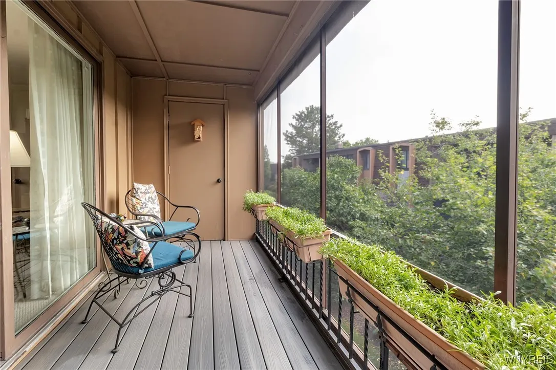80 Groton Drive 4, Amherst, New York 14228, Amherst, New York 14228, 2 Bedrooms Bedrooms, 5 Rooms Rooms,1 BathroomBathrooms,Residential,For Sale,80 Groton Drive 4, Amherst, New York 14228,B1622595